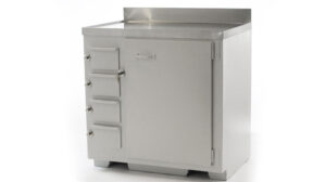 Choosing the Right Lead-Lined Cabinet for Nuclear Medicine