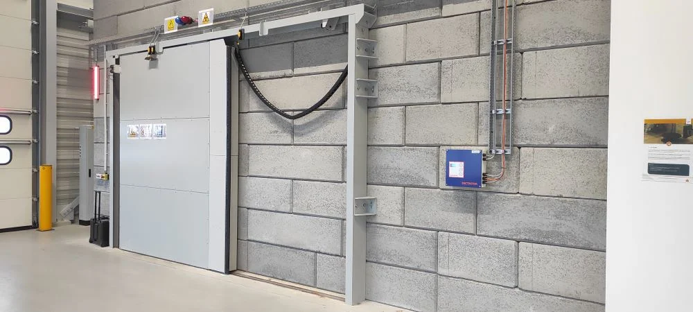 Concrete radiation door